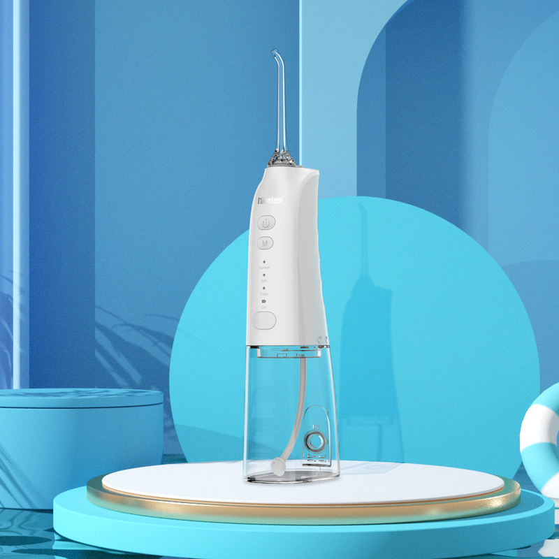 O curso e a casa usam o líquido de limpeza sem corda oral dental de Irrigator portátil